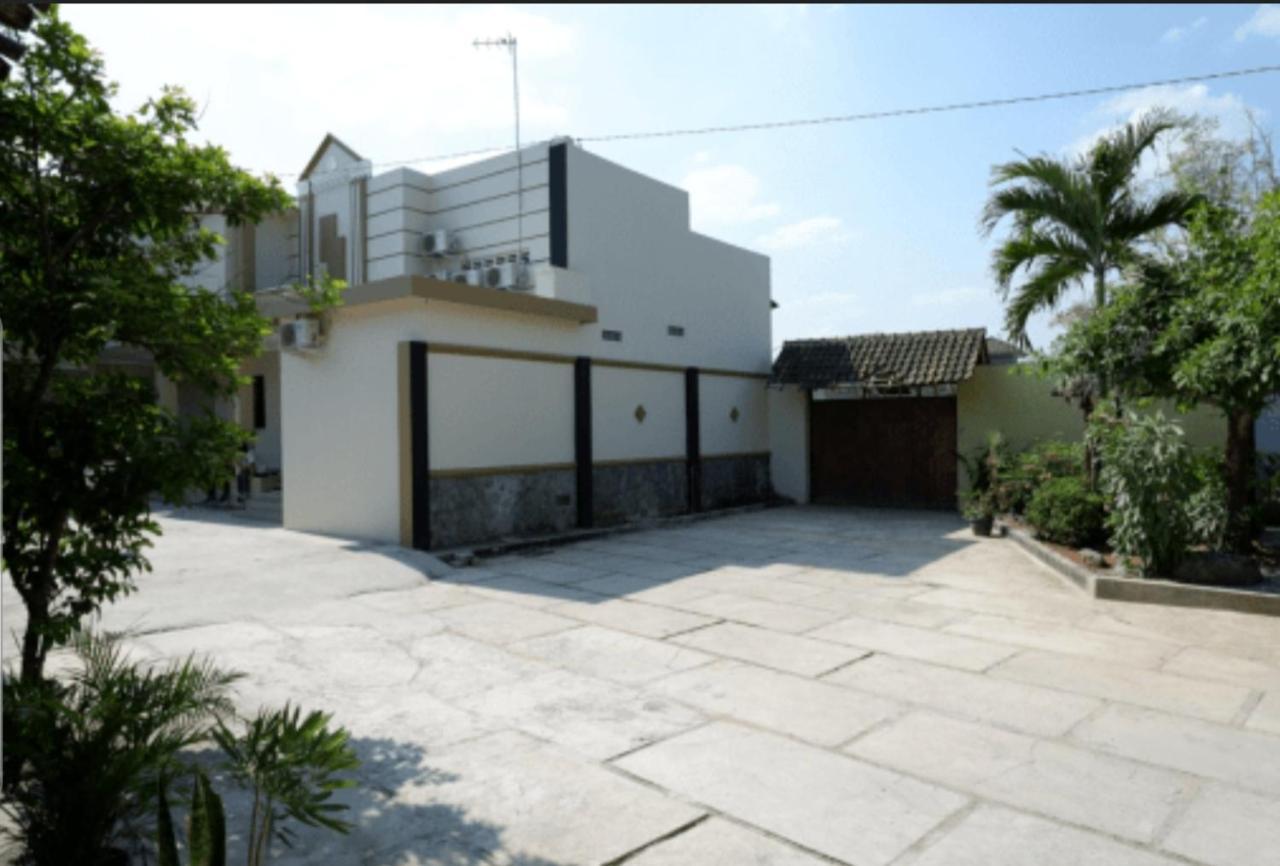 Villetta House Syariah Kudus Εξωτερικό φωτογραφία